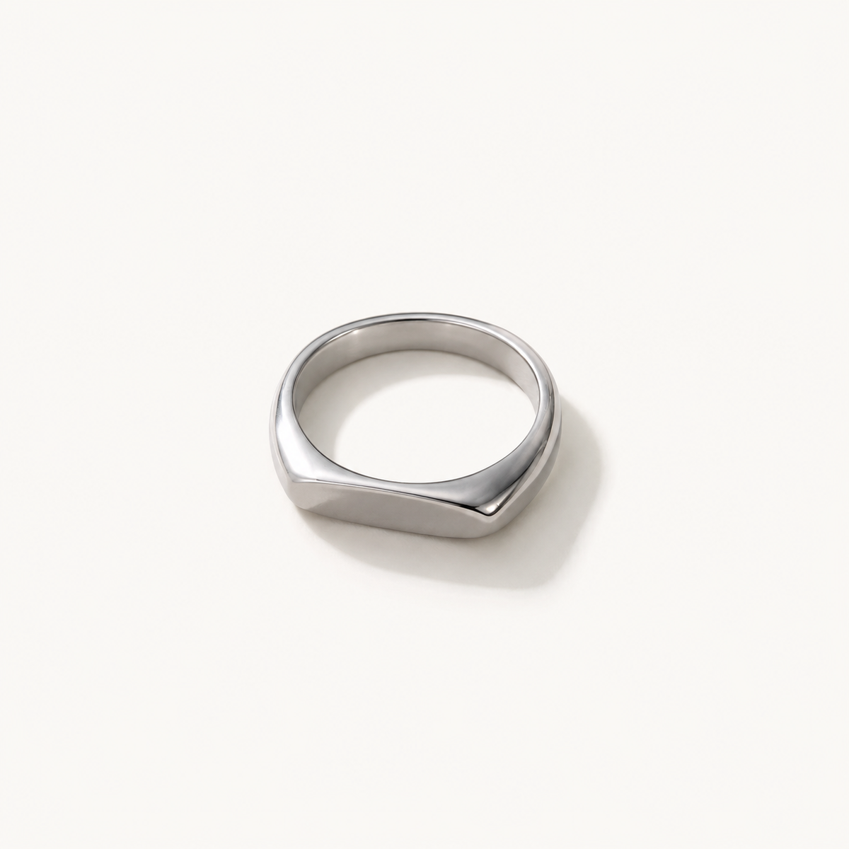 Personalized silver ring, 5 mm band, engraved with a name and a date
